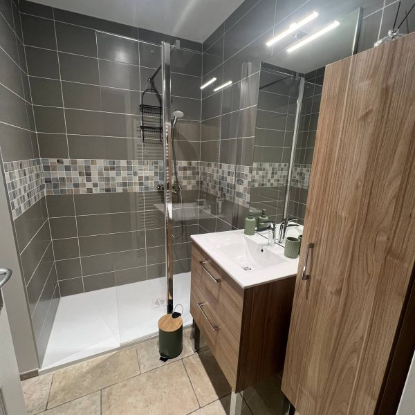 9ae7510f-2fd7-45c2-a91a-6a60bfcedc15