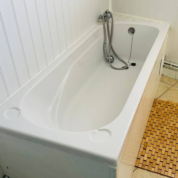 ad007b48-08bb-4358-a40d-9c5393ac74f9